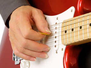 Hybrid Picking Finger and pick Positions